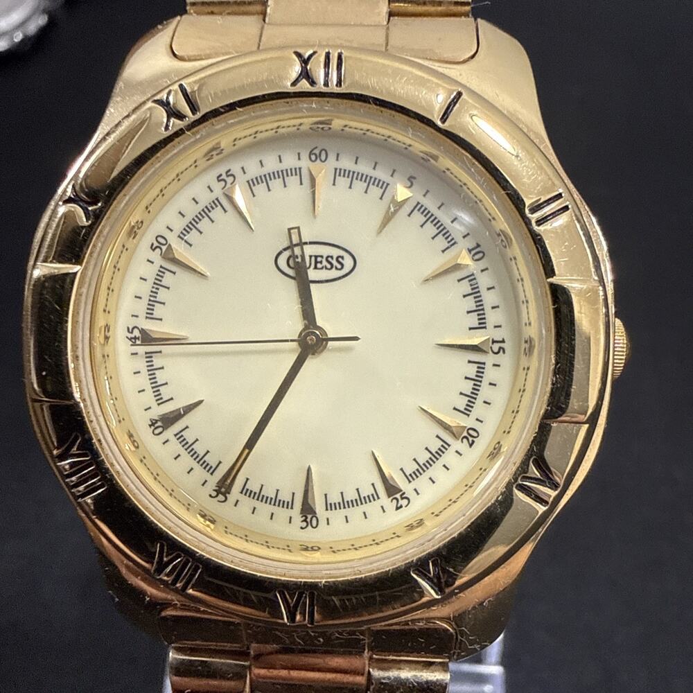 Vintage 1995 Women’s Guess Watch 36mm Cream Color Dial New Battery 7” Band (Z8)